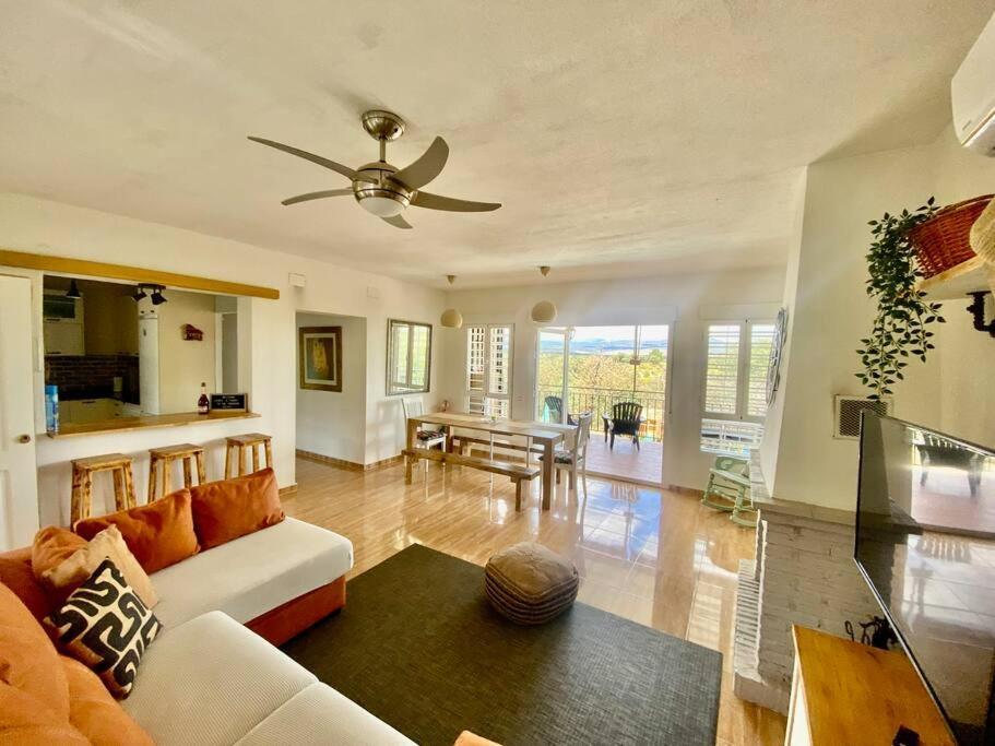 Villa Preciosa Con Hermosas Vistas. Hormigos Екстер'єр фото